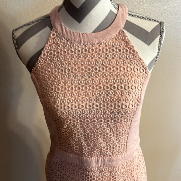 Women’s Doe & Rae dress size medium - Picture 2 of 7